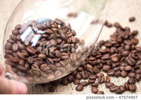 Coffee beans 47874907