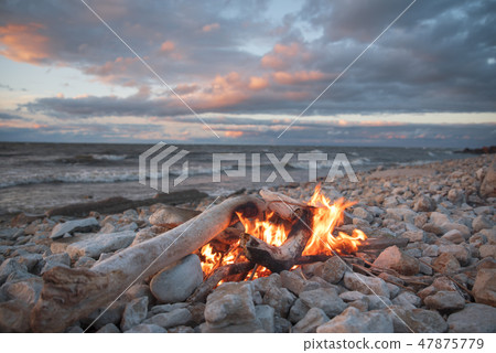 fire fire 47875779