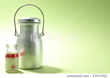 Milk tank and milk 47875862