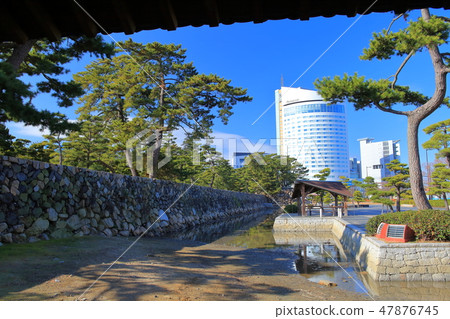 塔瑪基公園的太陽港高松 47876745