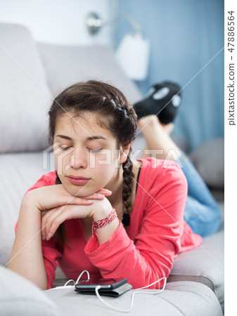 Girl being sad Girl being sad 47886564