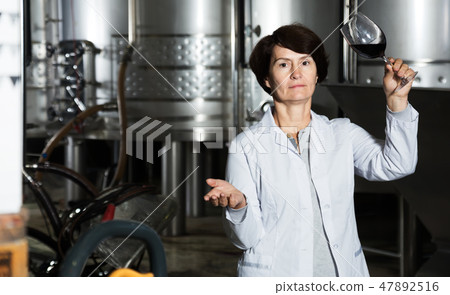 Sommelier woman on winery 47892516