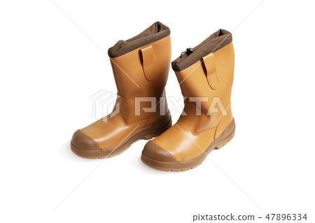Orange protective boots. 47896334