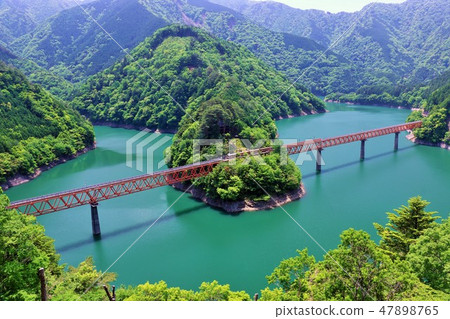 靜岡縣Okuoi湖站 靜岡縣Okuoi湖站 47898765