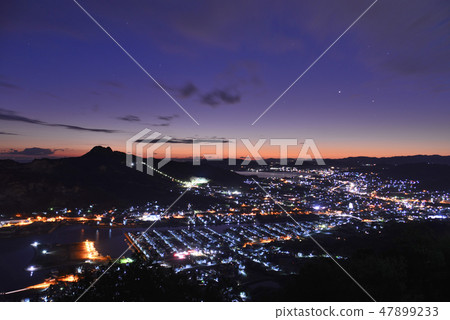 Dawn, Yaguriyama and Mushi-cho 1 (New Year's Day of Heisei) (from Kagawa prefecture Yashima Yamagami) Dawn, Yaguriyama and Mushi-cho 1 (New Year's Day of Heisei) (from Kagawa prefecture Yashima Yamagami) 47899233