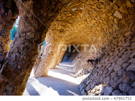 Guell Park 47901752