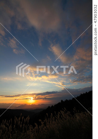 Sunset over the Tokugawa Pass 47903032