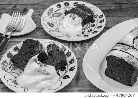 (Sepia) Chocolate cake 47904267