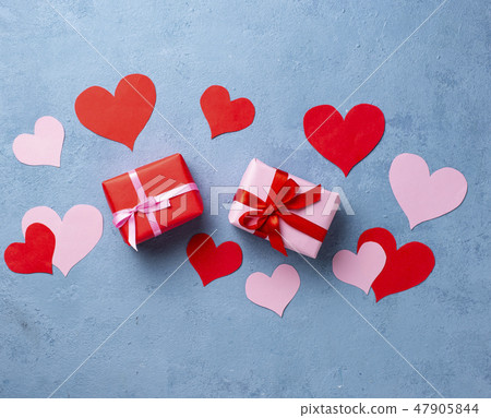 Valentines Day background with hearts Valentines Day background with hearts 47905844