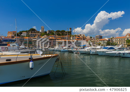 Old town in Cannes - France 47906825