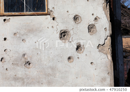 留下子彈的牆壁 留下子彈的牆壁 47910250