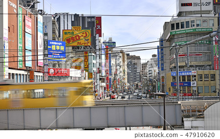 東京城市景觀看法在Takadanobaba駐地的在日本 東京城市景觀看法在Takadanobaba駐地的在日本 47910620