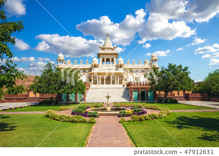 facade view of jaswant thada cenotaph in jodhpur 47912631