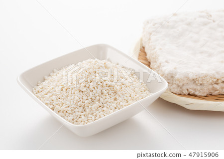Malted rice  47915906