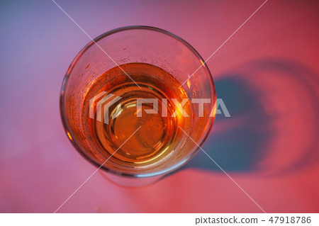 Glass, alcohol, top view, night club, night club, bar, party Glass, alcohol, top view, night club, night club, bar, party 47918786