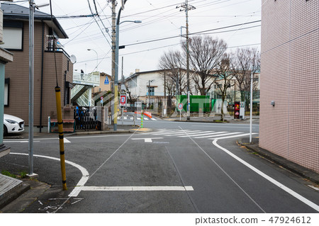 Intersection without a residential area signal Intersection without a residential area signal 47924612