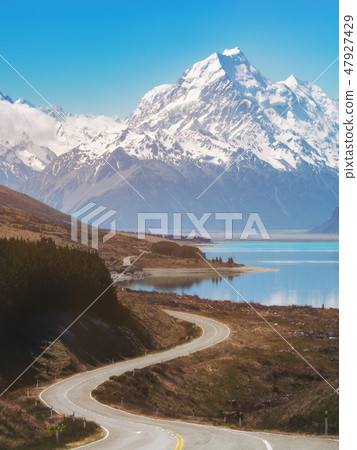 Road to Mount Cook, New Zealand Road to Mount Cook, New Zealand 47927429