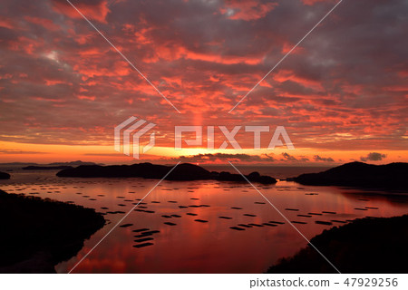 Miwa Bay山的晨光 Miwa Bay山的晨光 47929256