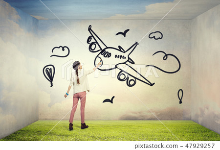 She likes traveling 47929257