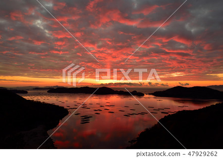 Miwa Bay山的晨光 Miwa Bay山的晨光 47929262