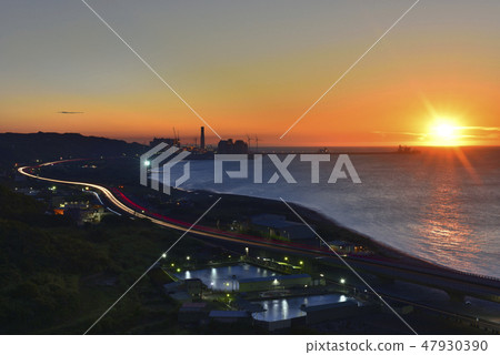 八里海岸風景 47930390