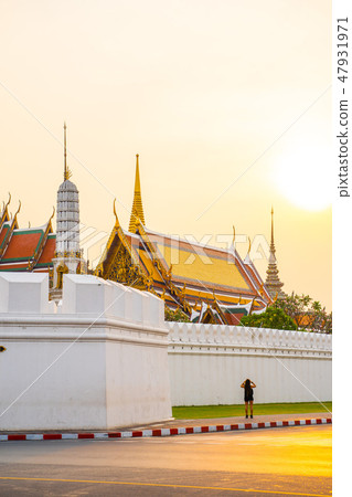Wat Phra Kaew temple of the emerald buddha Wat Phra Kaew temple of the emerald buddha 47931971