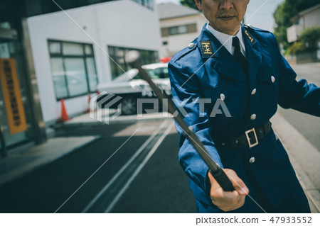 cops, policeman, policemen 47933552