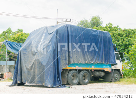 truck ancient old in transport 47934212