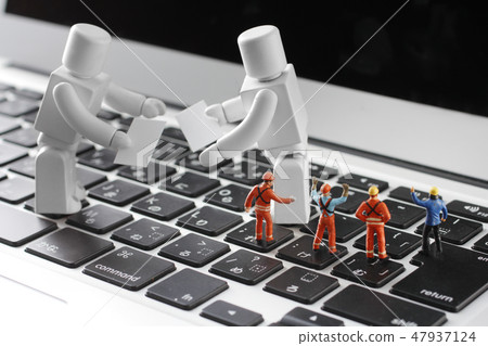 在未來的社會的事業現場交換名片的AI機器人 47937124