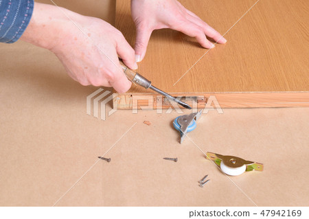 配件門修理 47942169