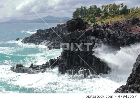 Daepo-dong Jangseoljeori, volcanic rock, beach, waves, Daepo-dong Jangseoljeori, volcanic rock, beach, waves, 47943557