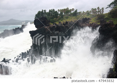 Daepo-dong Jangseoljeori, volcanic rock, beach, lava, wave, Daepo-dong Jangseoljeori, volcanic rock, beach, lava, wave, 47943832