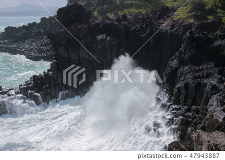 Daepo-dong Jangseoljeori，火山岩，海灘，熔岩，波浪， 47943887