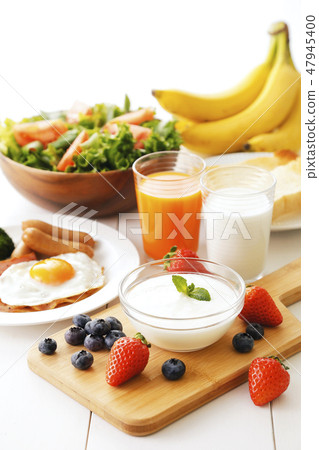 Breakfast image 47945400