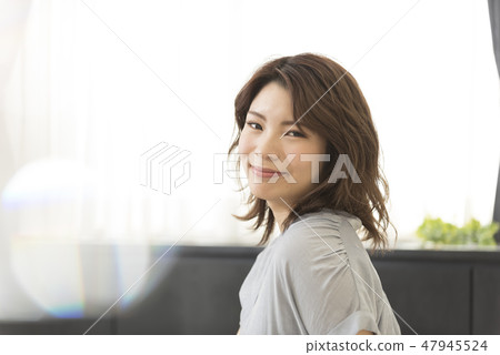 Female Lifestyle Morning Wakeup Relax Female Lifestyle Morning Wakeup Relax 47945524