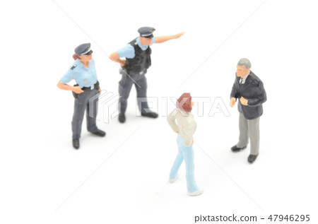 警察和人民 警察和人民 47946295