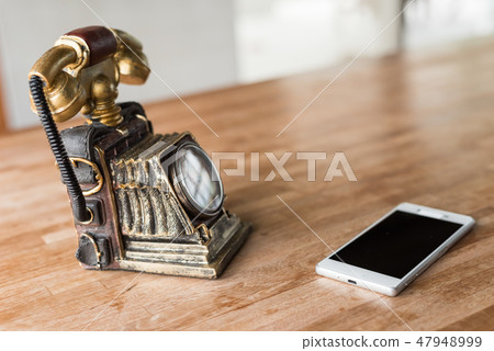 new and old telephone 47948999