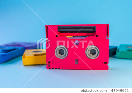 Minidv  tapes. Cassettes. Plastic Pink.  47949631