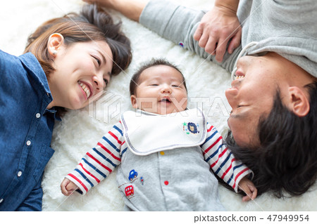 Family picture sleeping posture 47949954