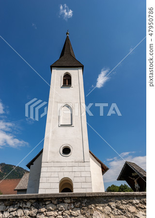Small church with bell tower - Oberschutt Austria Small church with bell tower - Oberschutt Austria 47950786