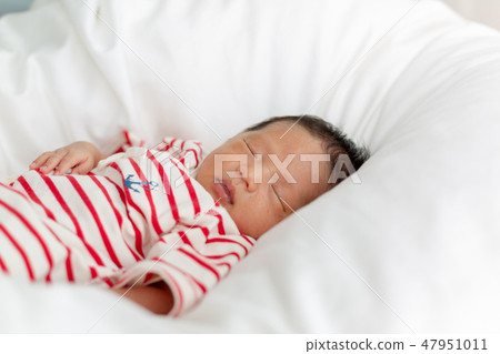 Newborn Photo Border 47951011