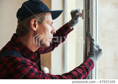 Sensitive Settings Close Up Of Senior Handyman Stock Photo 47955109 Pixta