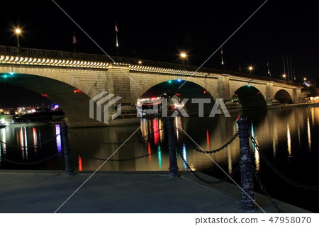 London Bridge at night Lake Havasu City, Arizona 47958070