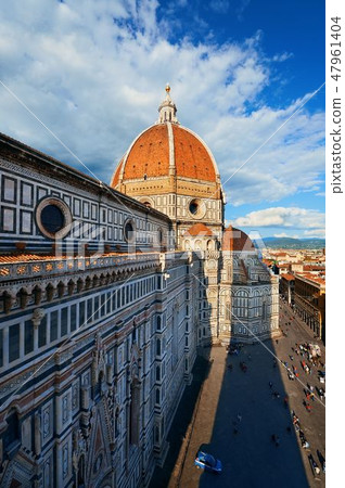 Duomo Santa Maria Del Fiore bell tower view 47961404