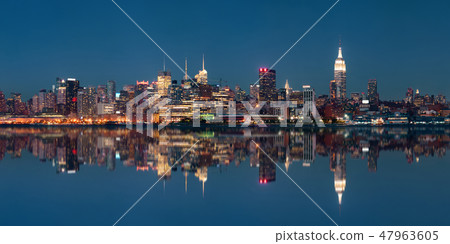Midtown Manhattan skyline Midtown Manhattan skyline 47963605