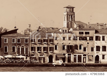 City skyline of Venice City skyline of Venice 47963868