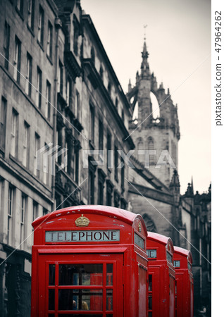 Edinburgh city street Edinburgh city street 47964262