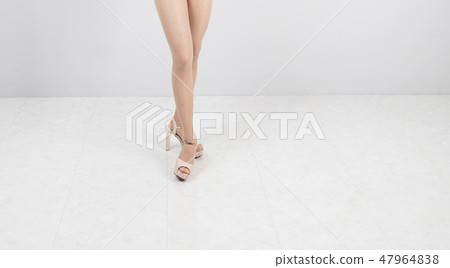 女性大腿圖片 47964838