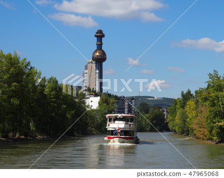 Danube canal pleasure boat and Spittelaft Incinerator 47965068