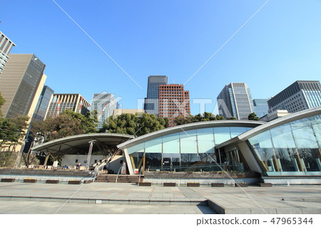 Wada Kura噴泉公園餐廳和丸之內1丁目開發區和建築物 Wada Kura噴泉公園餐廳和丸之內1丁目開發區和建築物 47965344